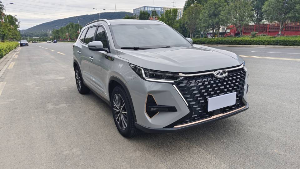 奇瑞 2022款 瑞虎8 PRO 2.0T 390T 两驱浩瀚版5座