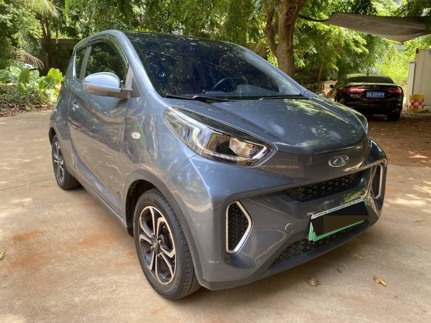 奇瑞 2022款 eQ1 甜粉款 半糖版 磷酸铁锂 30kW 301km