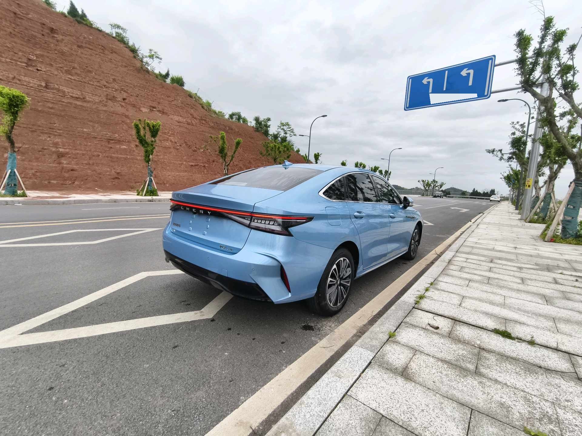 Chery 2024 Fengyun A8 1.5T 127 Yufeng Edition