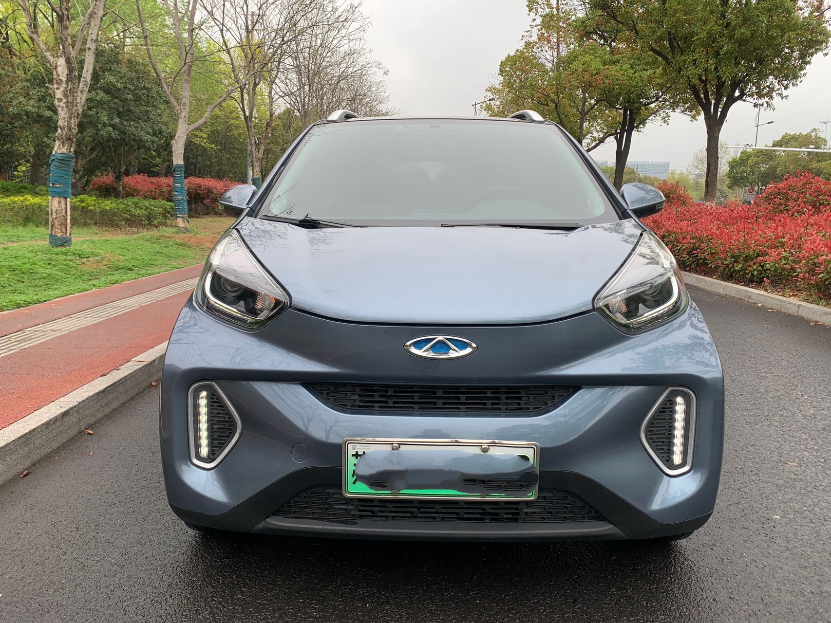 奇瑞 2022款 eQ1 甜粉款 半糖版 磷酸铁锂 30kW 301km