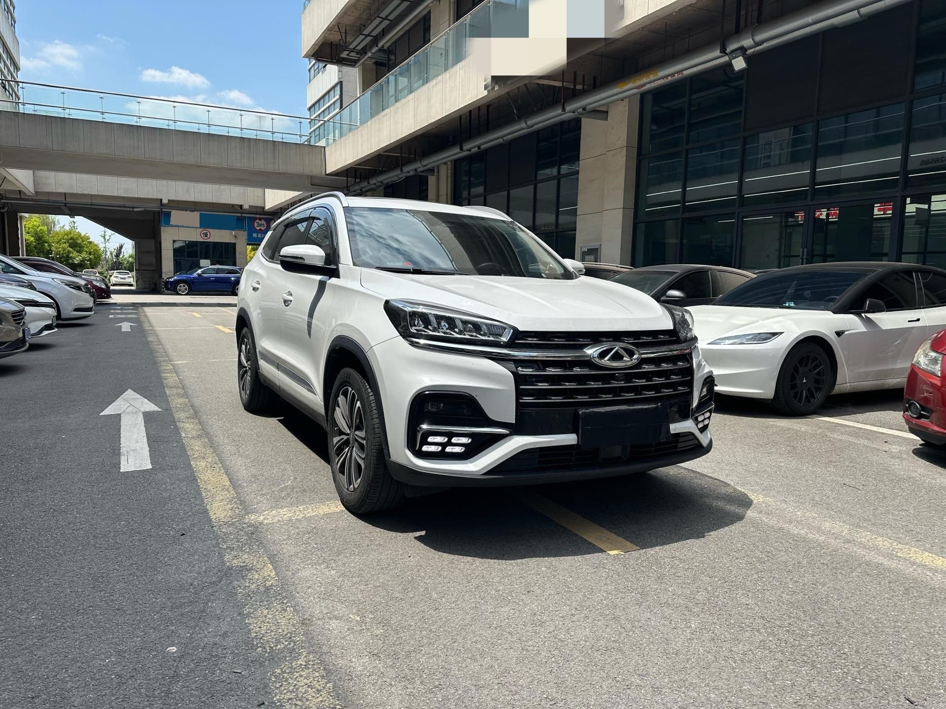 奇瑞 2023款 瑞虎8 1.6TGDI 290TGDI 鲲鹏版 超享版