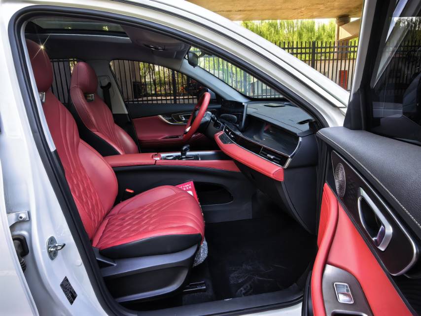 Chery 2023 Tiggo 7 PLUS 1.6TGDI Luxury