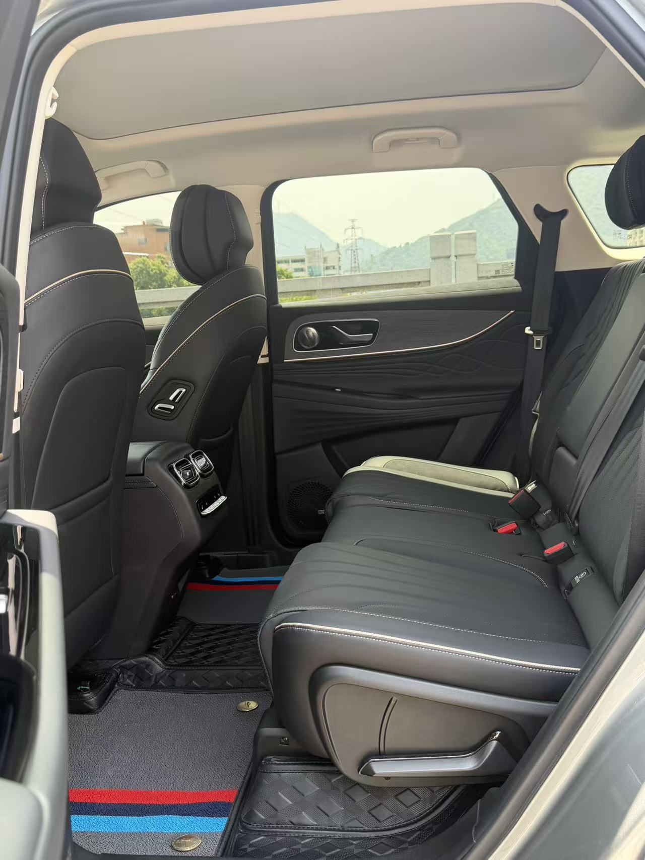 Chery 2023 Tiggo 9 2.0T 400T 4WD Ultimate 5-Seater