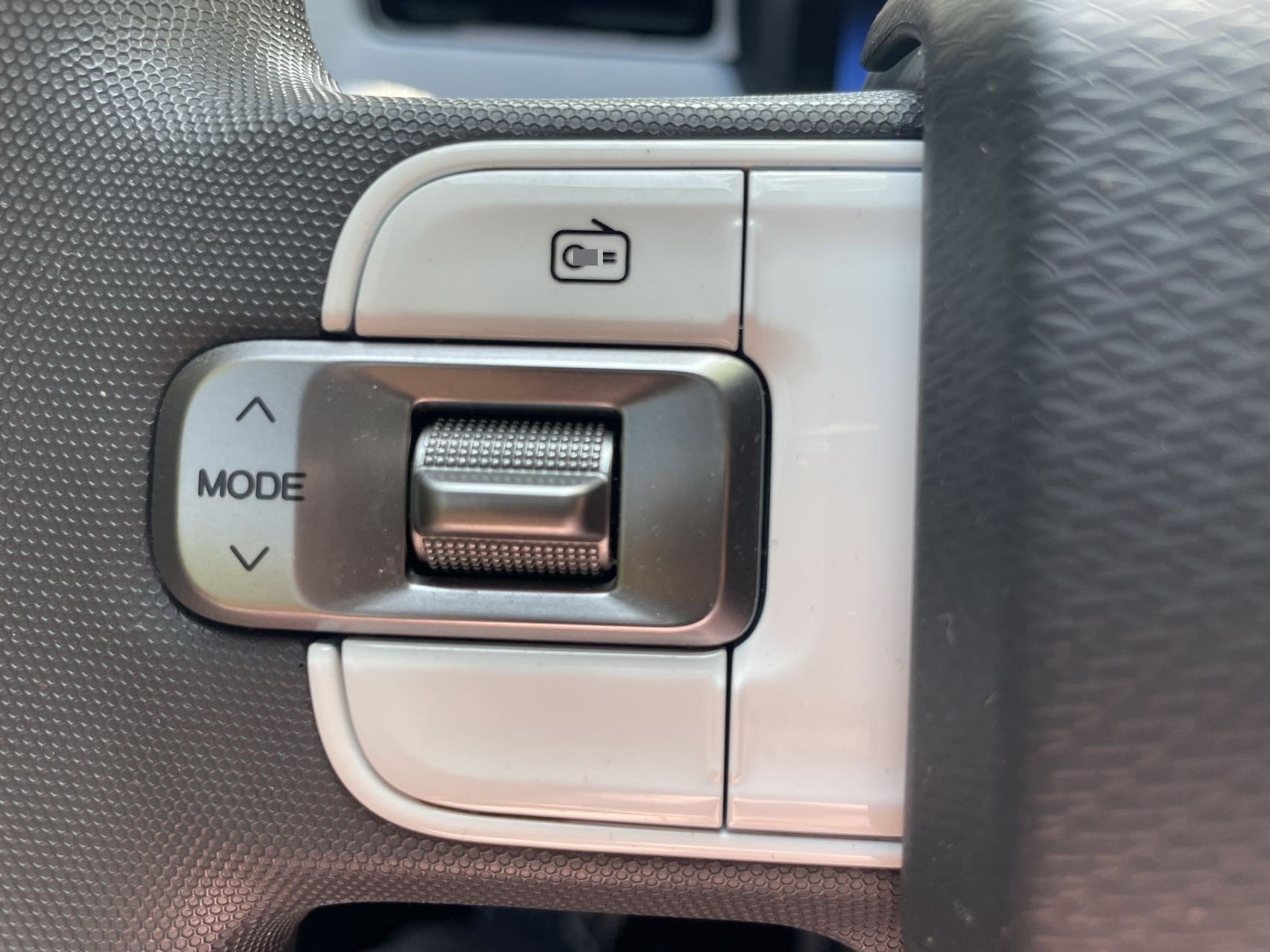 Chery 2023 QQ Ice Cream 170km Milk Shake LFP