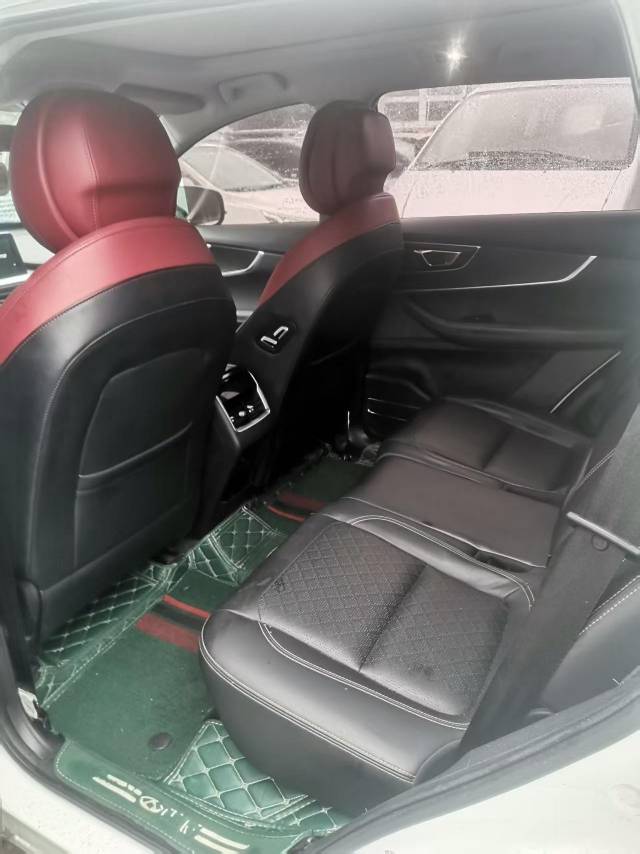Chery 2019 Tiggo 8 1.6TGDI 290TGDI Luxury