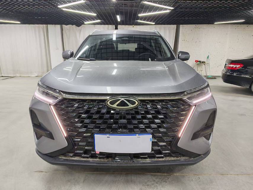 奇瑞 2024款 瑞虎8 PRO 1.6T 290T 冠军版两驱巅峰版5座