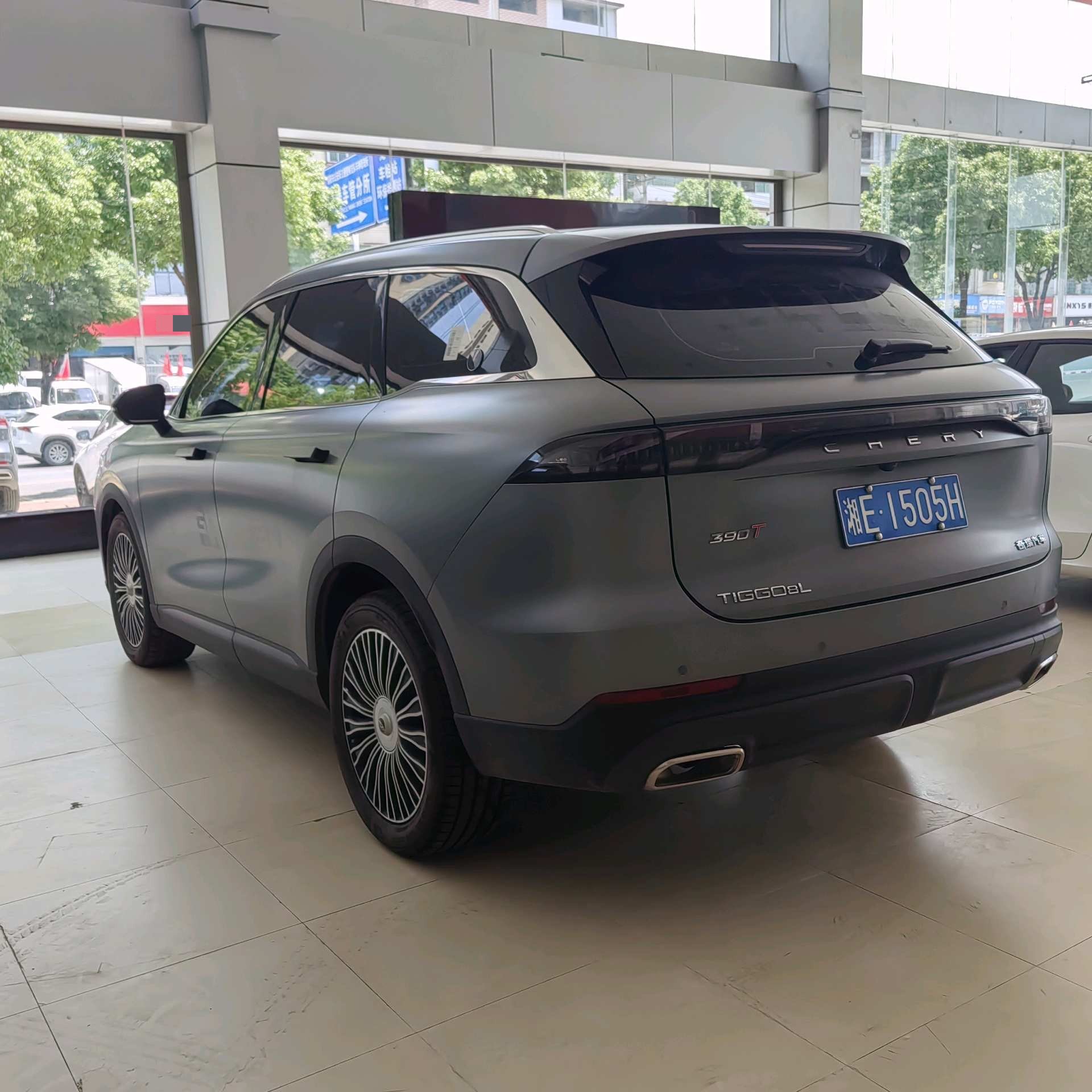 奇瑞 2024款 瑞虎8 L 2.0T 两驱尊贵版5座