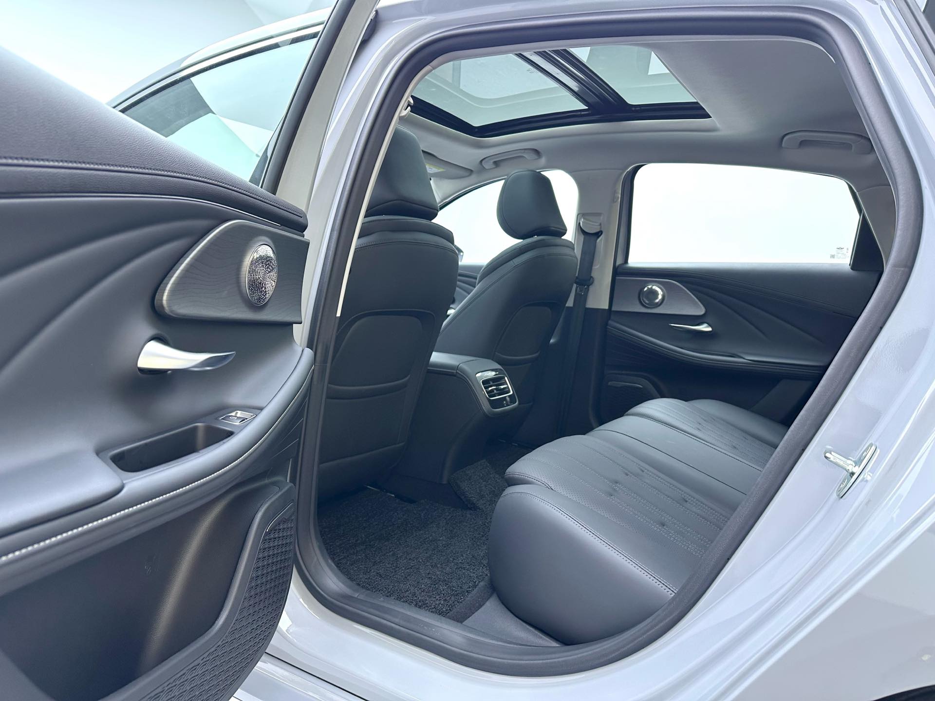 Chery 2024 Fengyun A8 1.5T 127 Chengfeng Edition