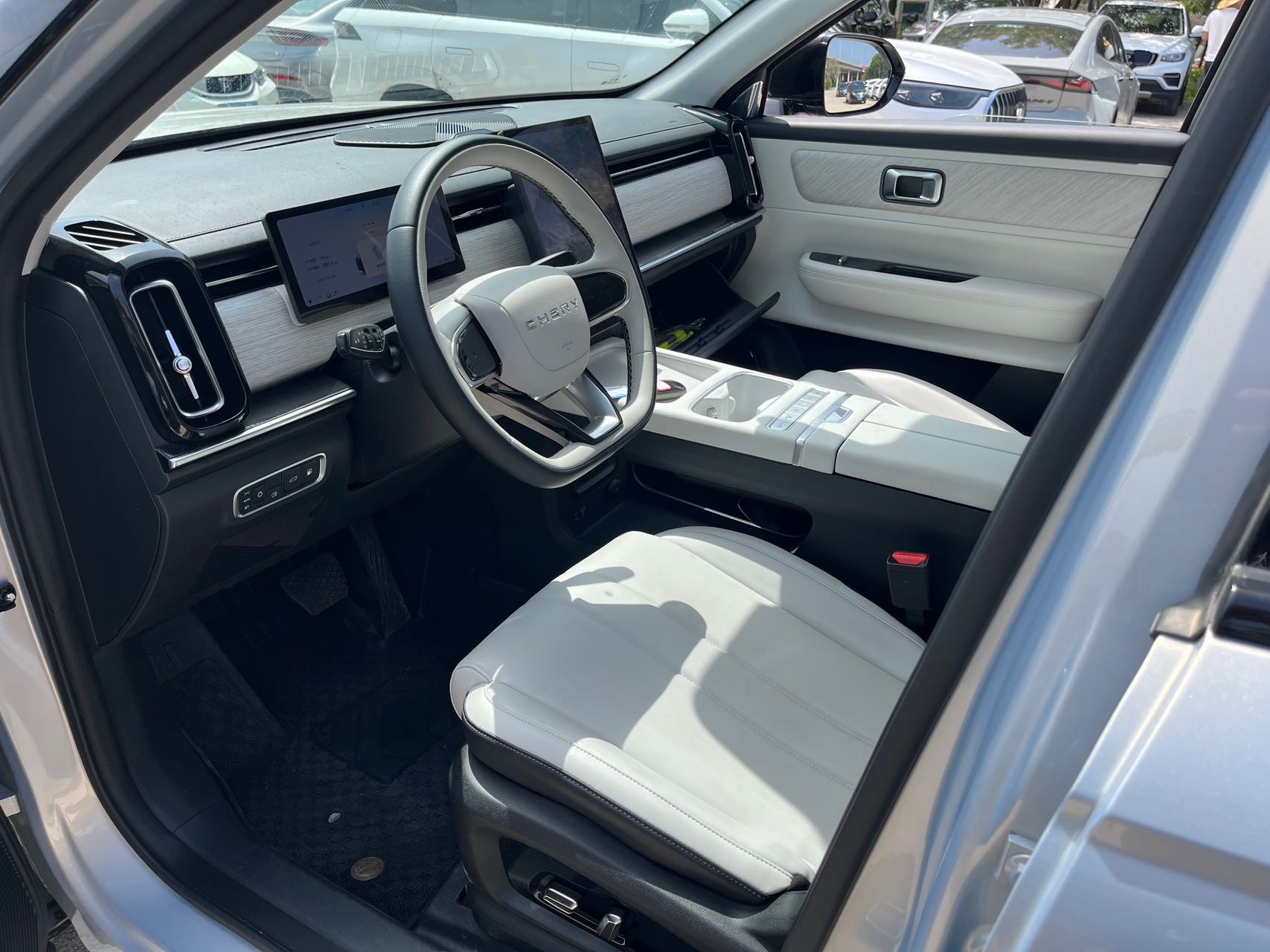 Chery 2024 Explore 06 C-DM 1.5T Luxury