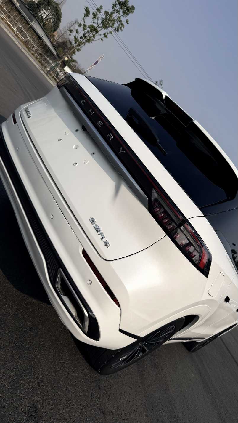 奇瑞 2023款 瑞虎9 2.0T 400T 两驱豪华版5座
