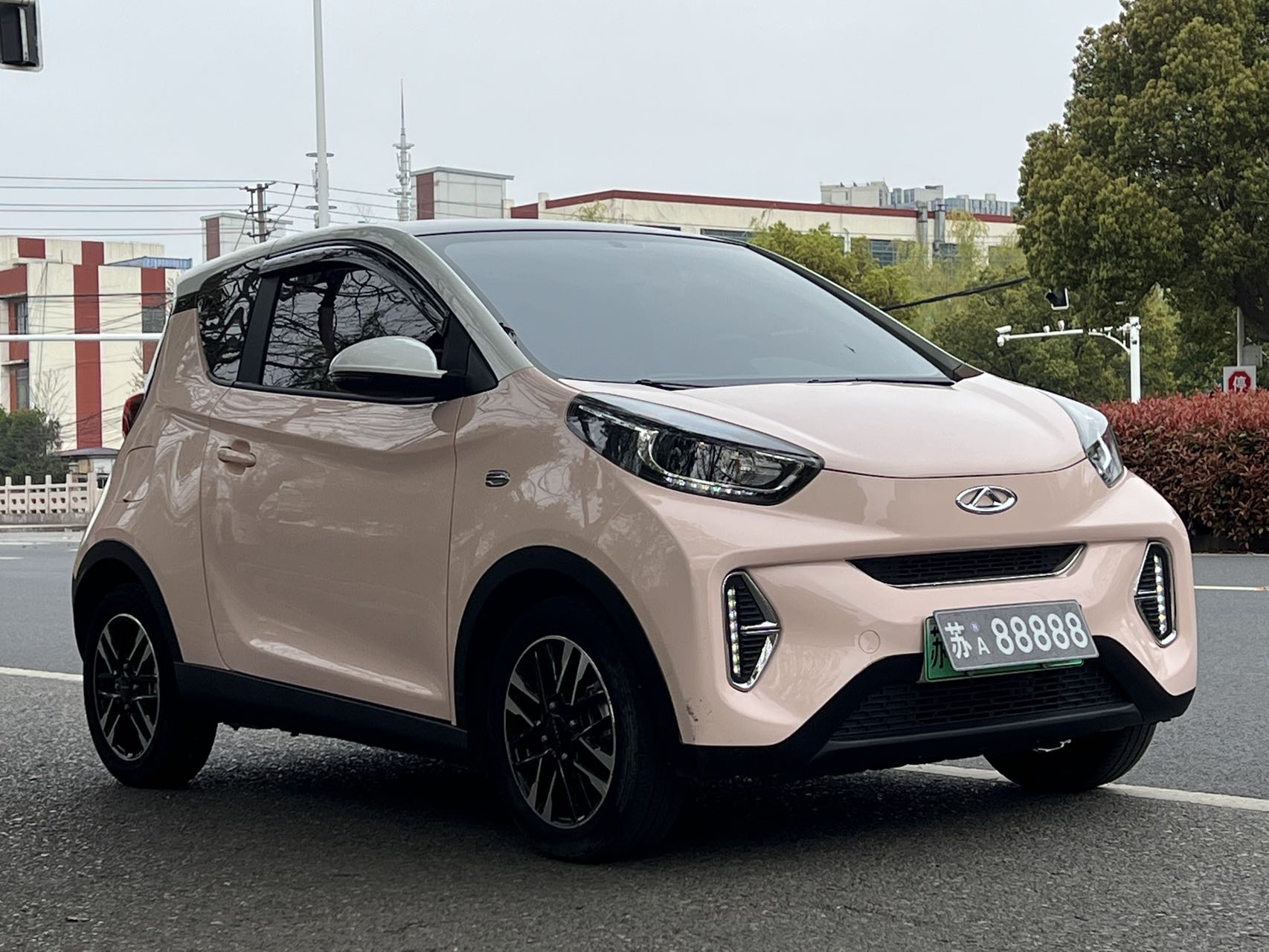 Chery 2022 eQ1 Sweet Pink Half Sugar Edition LFP 30kW 301km (facelift)