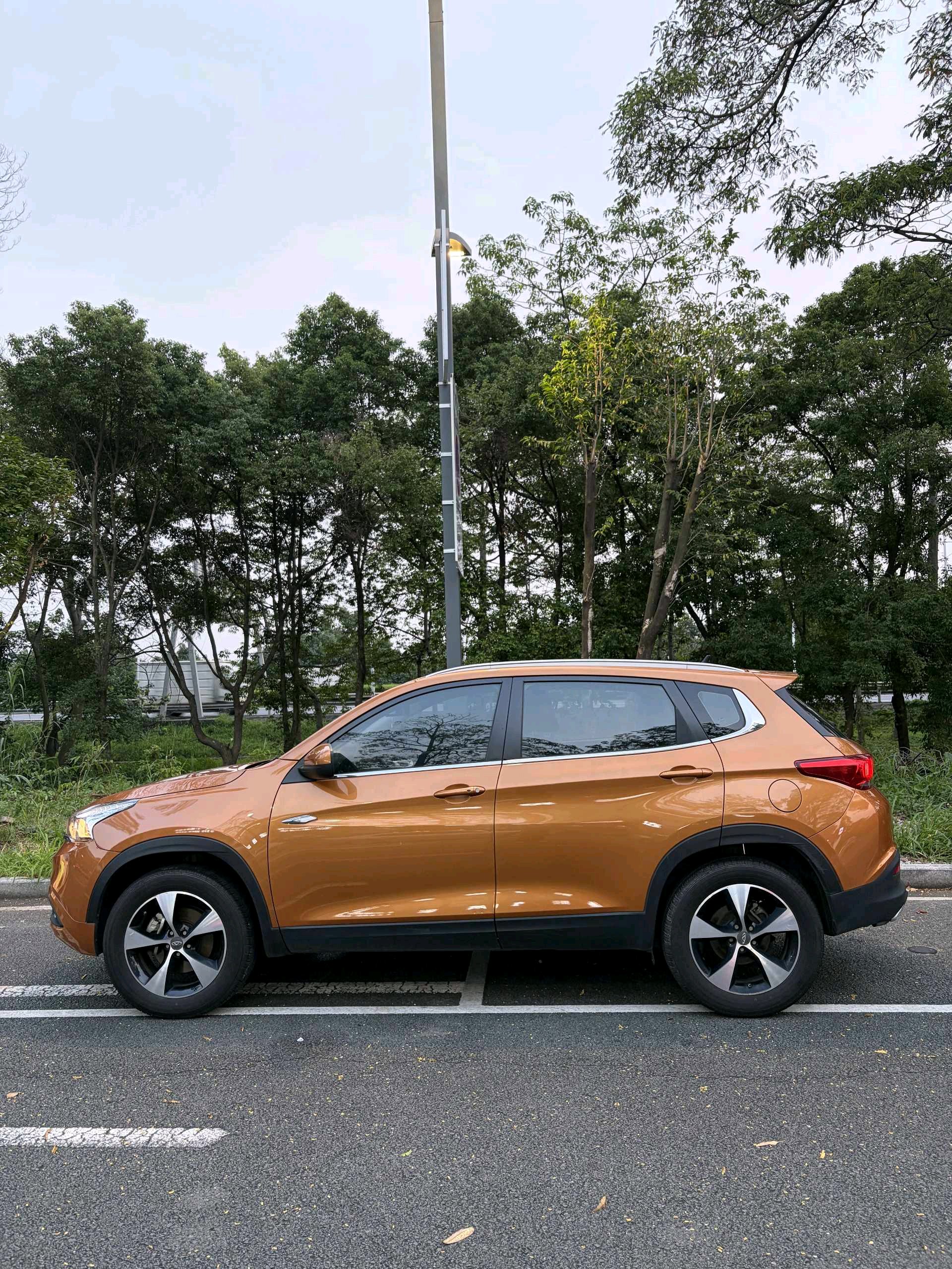 奇瑞 2017款 瑞虎7 SPORT 1.5T 精英版