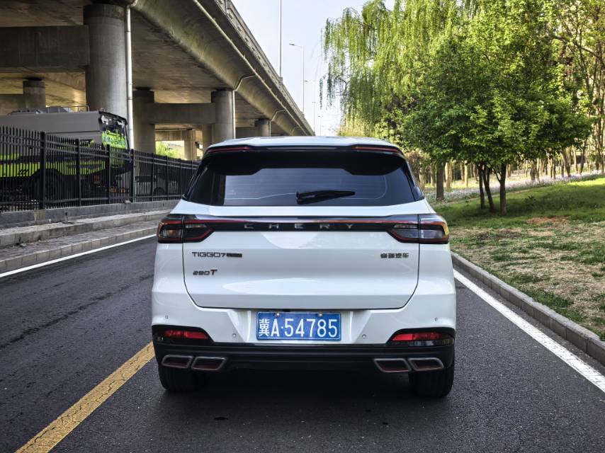 Chery 2023 Tiggo 7 PLUS 1.6TGDI Luxury