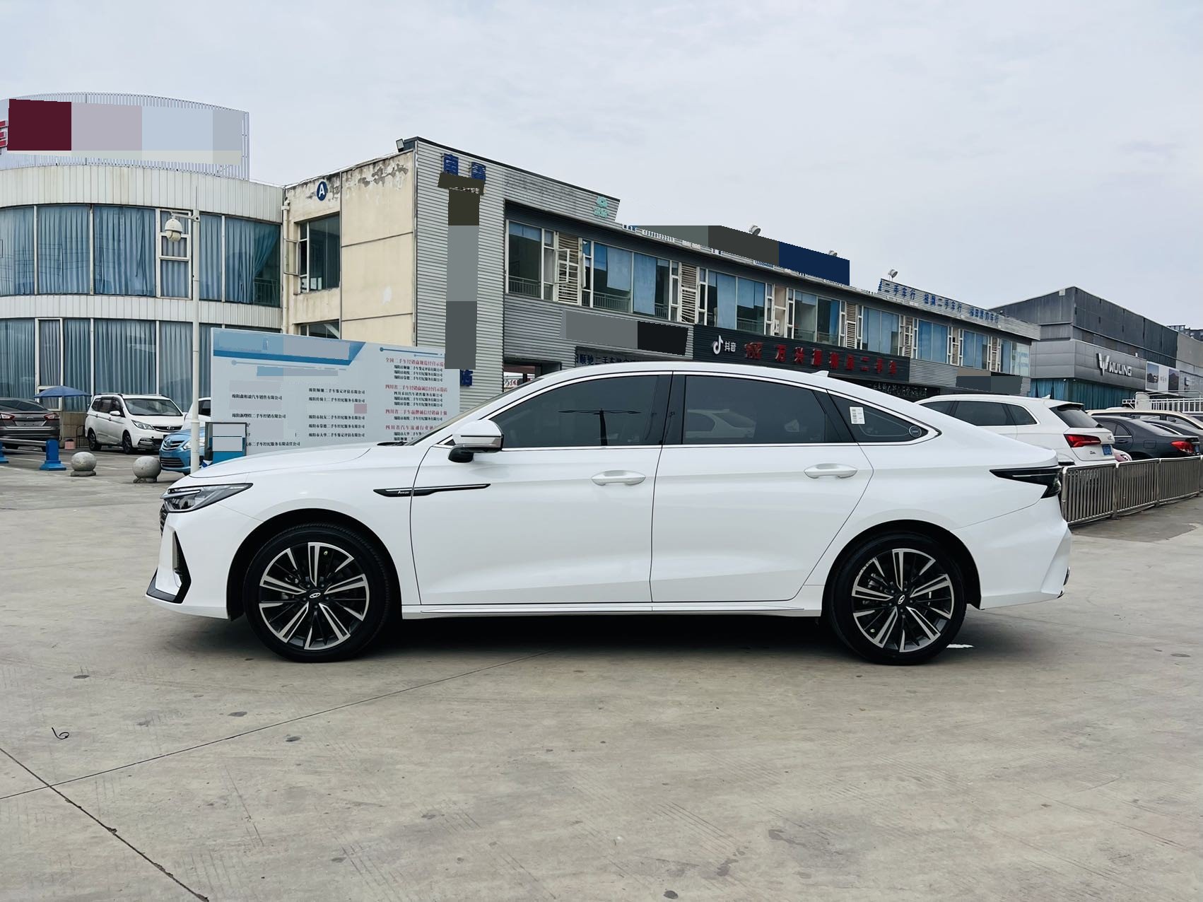 Chery 2025 Arrizo 8 1.6T Rui