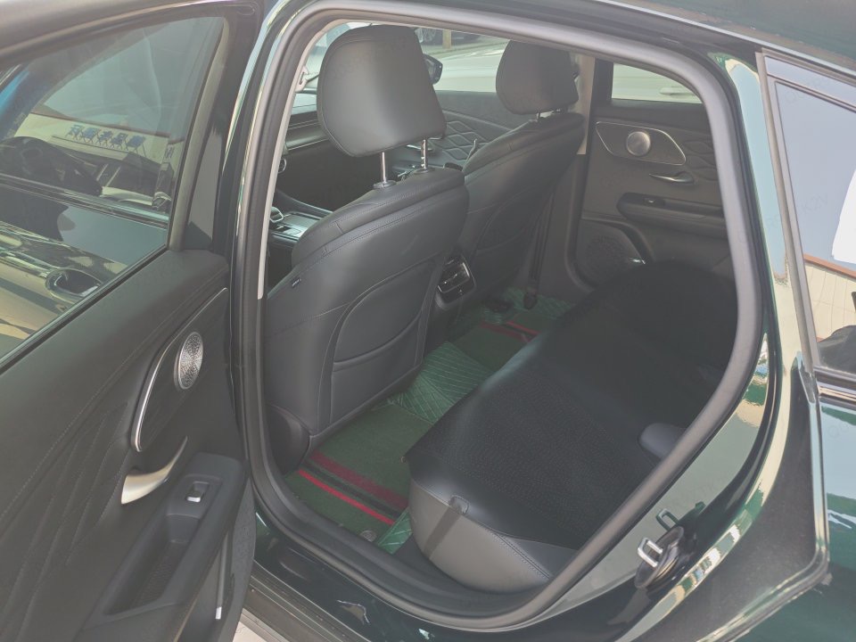 Chery 2025 Arrizo 8 Pro 2.0T Zunxiang