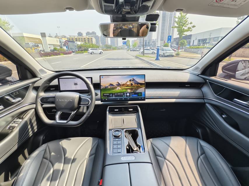 奇瑞 2024款 风云T9 C-DM 1.5T 120 长续航版标准型5座