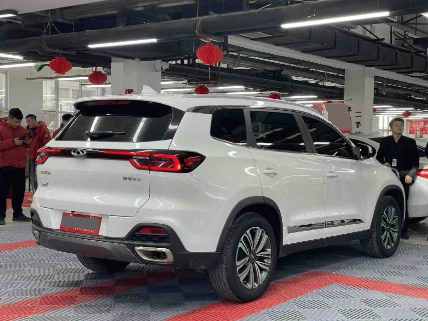 奇瑞 2019款 瑞虎8 1.6TGDI 290TGDI 尊贵型