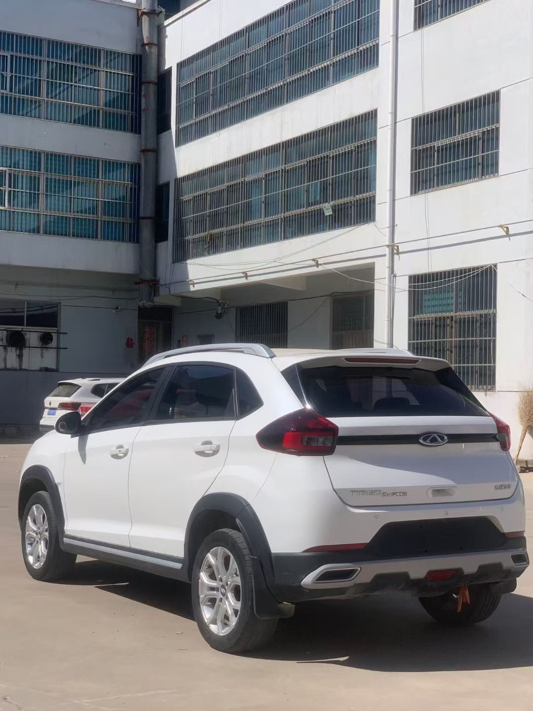 Chery 2021 Tiggo 3x PLUS 1.5 CVT Quick Red Date Edition