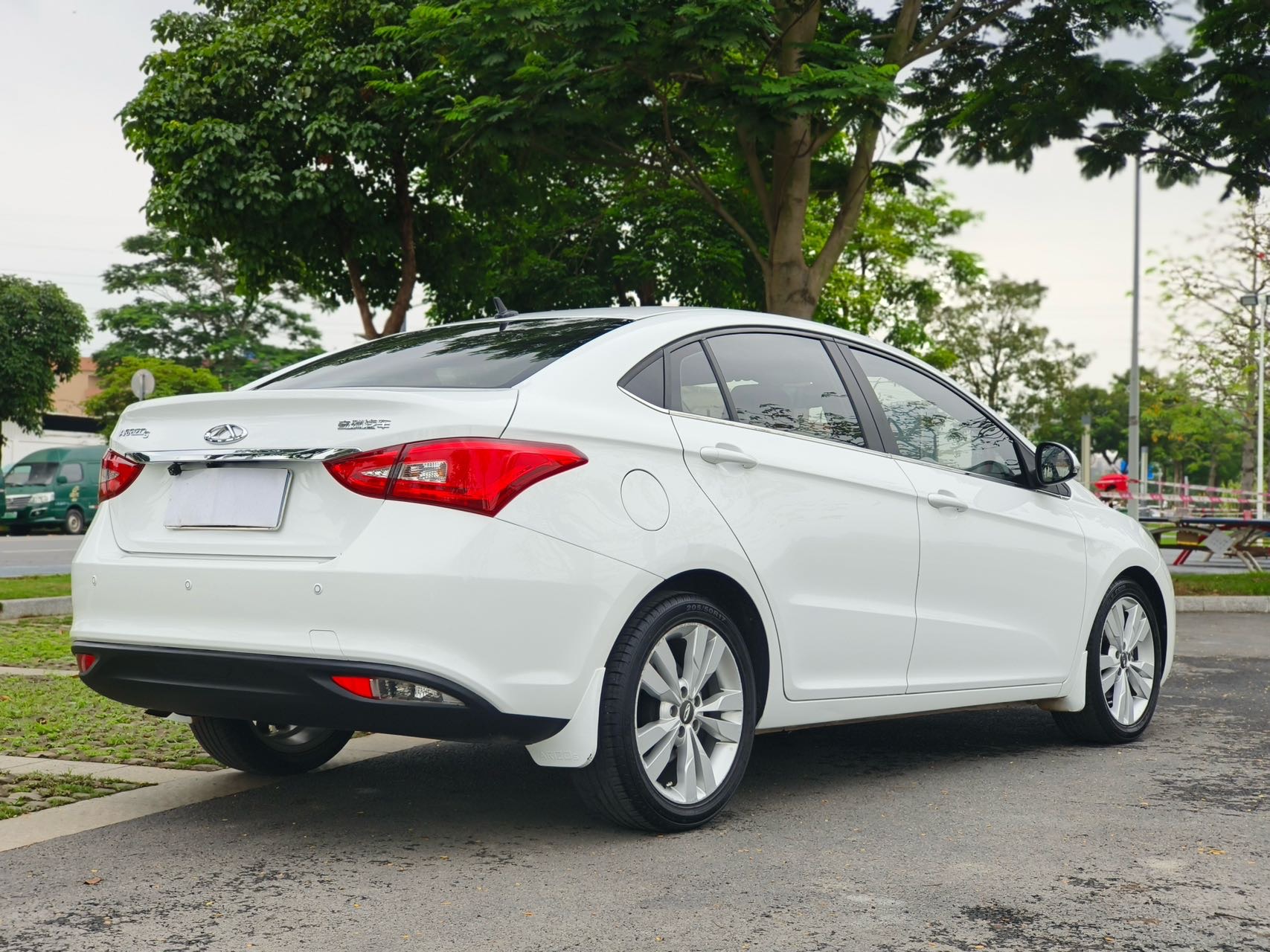 Chery 2017 Arrizo 5 1.5 CVT Leading Edition