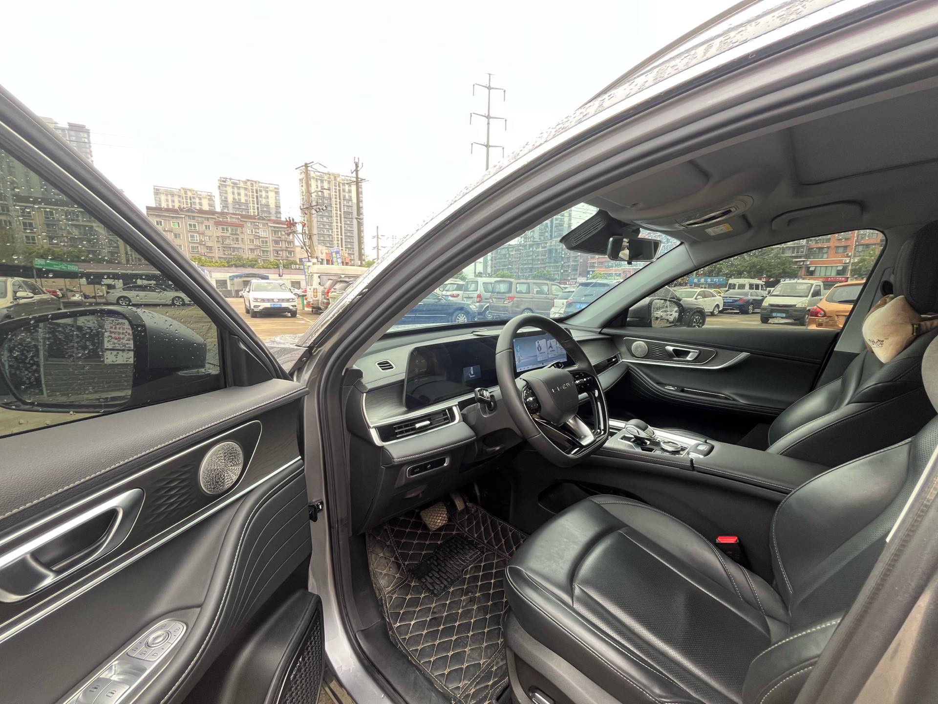 Chery 2024 Tiggo 8 PRO 1.6T 290T Champion Edition 2WD Shine 5-Seater