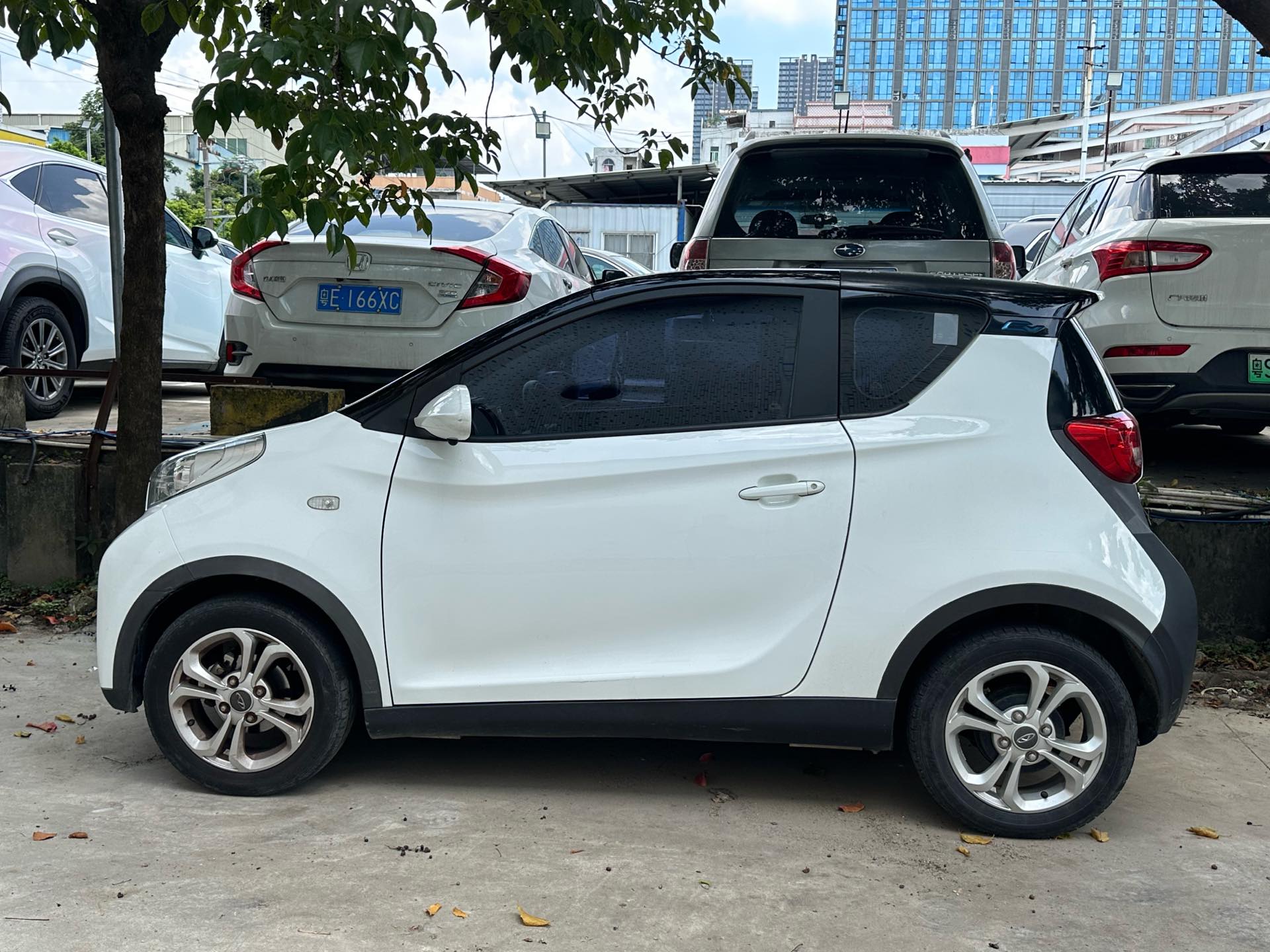 Chery 2018 eQ1 Ant 300 Zhixiang Edition 4-Seater 251km