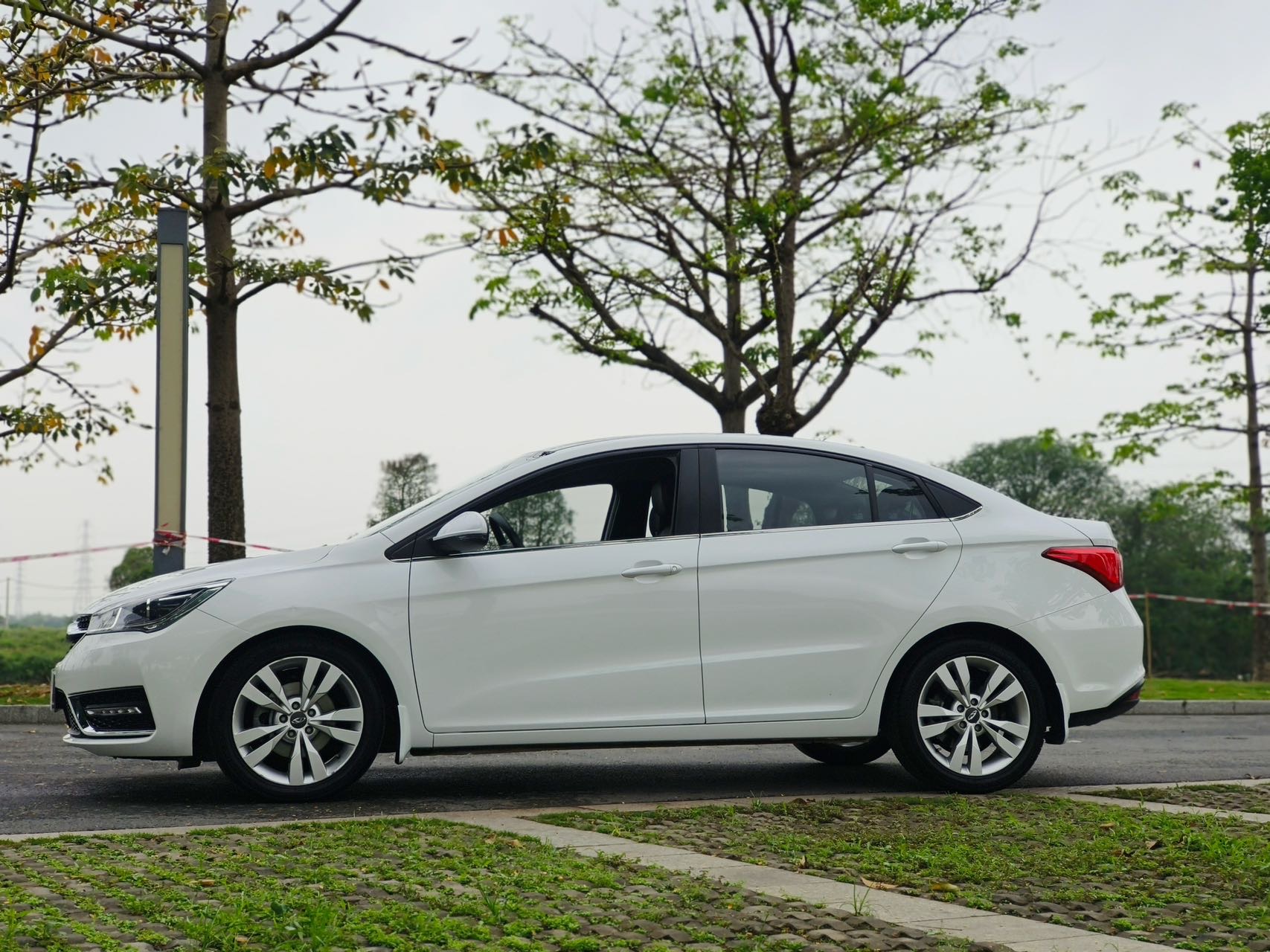 Chery 2017 Arrizo 5 1.5 CVT Leading Edition