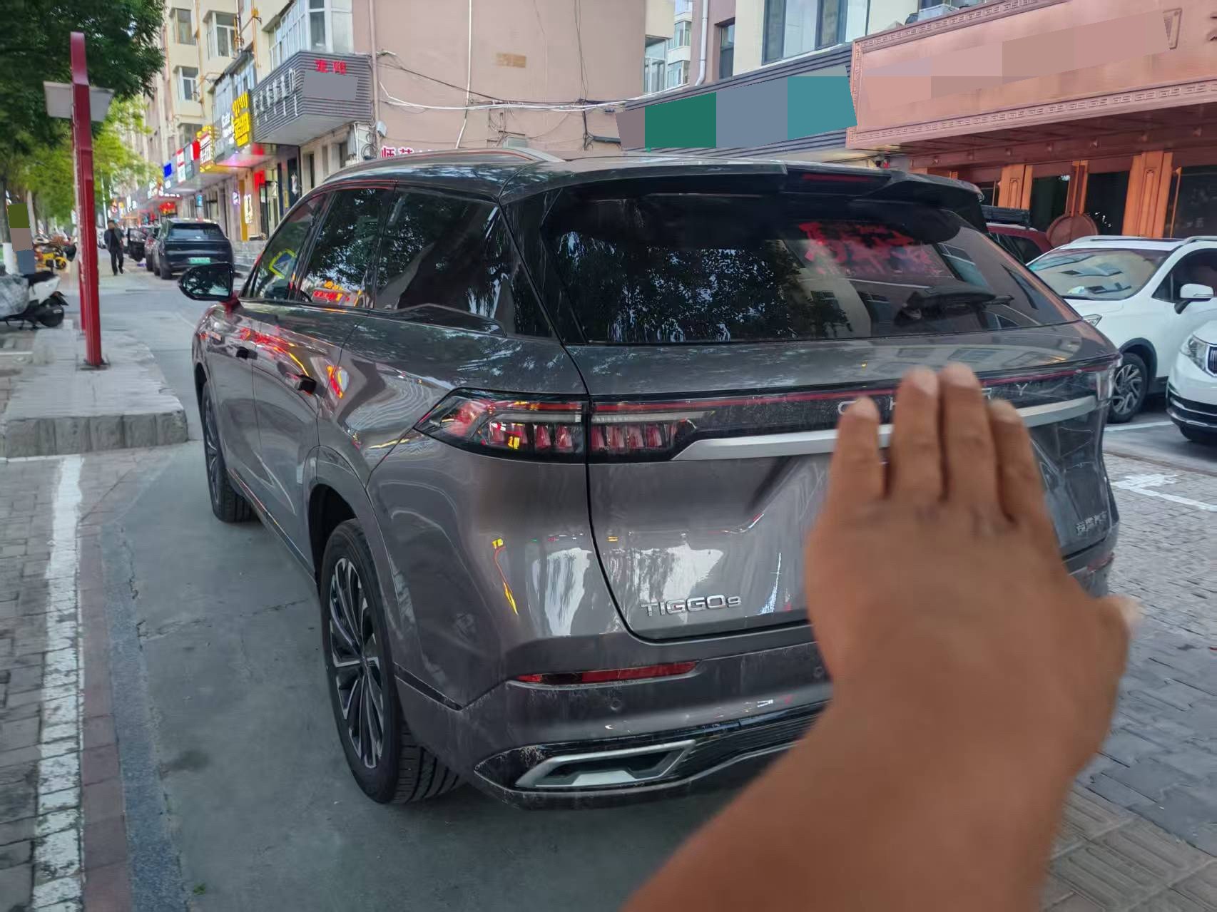 奇瑞 2023款 瑞虎9 2.0T 400T 两驱豪华版7座
