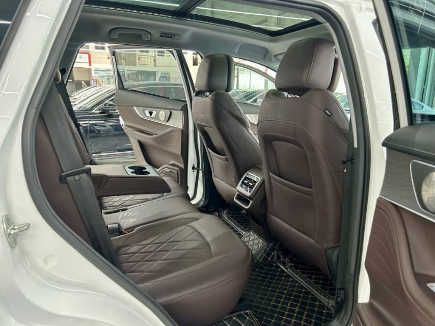 Chery 2024 Tiggo 8 PRO 2.0T 390T Champion Edition 2WD Aoshi Edition 7-Seater