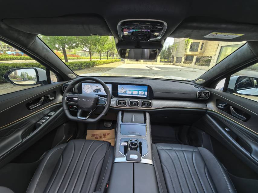 Chery 2025 Tiggo 9 2.0T 2WD Luxury 5-Seater
