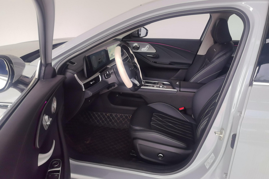 Chery 2025 Arrizo 8 1.6T Rui