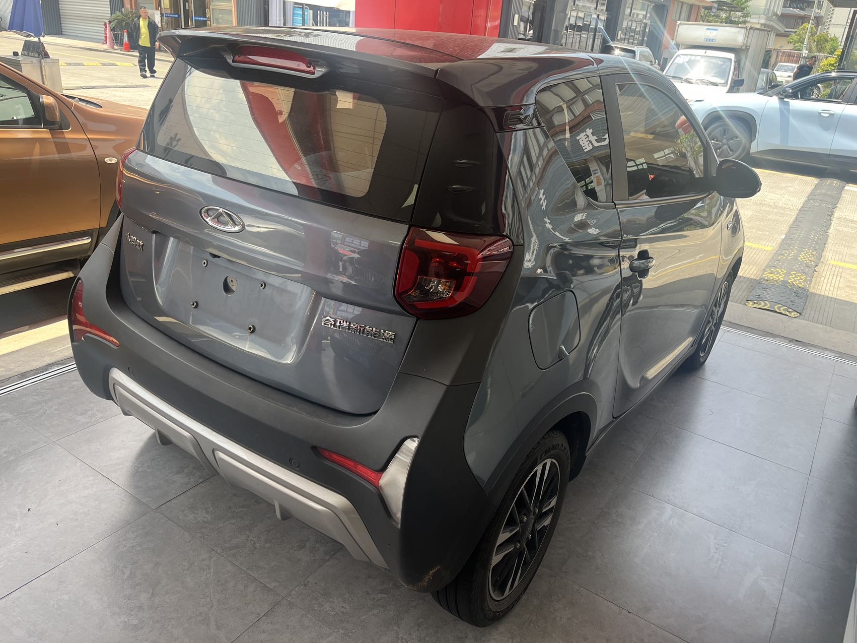 Chery 2022 eQ1 Sweet Pink Half Sugar Edition LFP 30kW 301km (Facelift)
