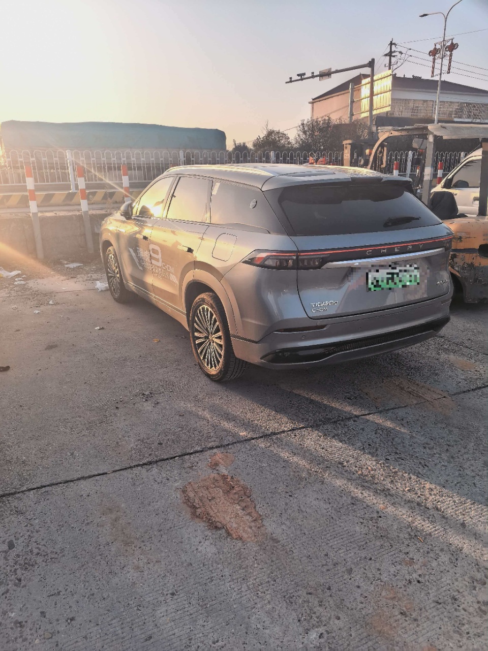 奇瑞 2025款 瑞虎9 C-DM 1.5T 106KM超享版5座