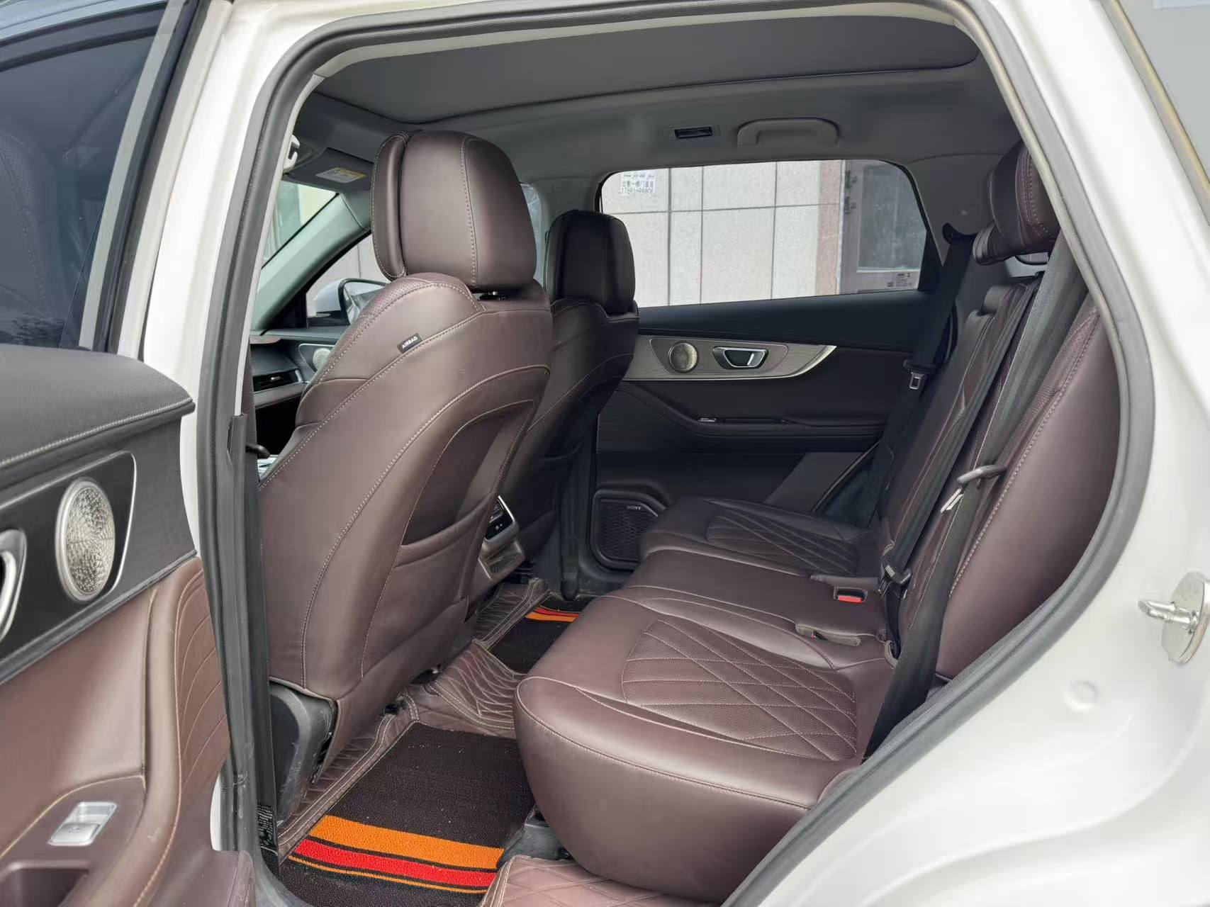 Chery 2024 Tiggo 8 PRO 1.6T 290T Champion Edition 2WD Peak Edition 7-Seater