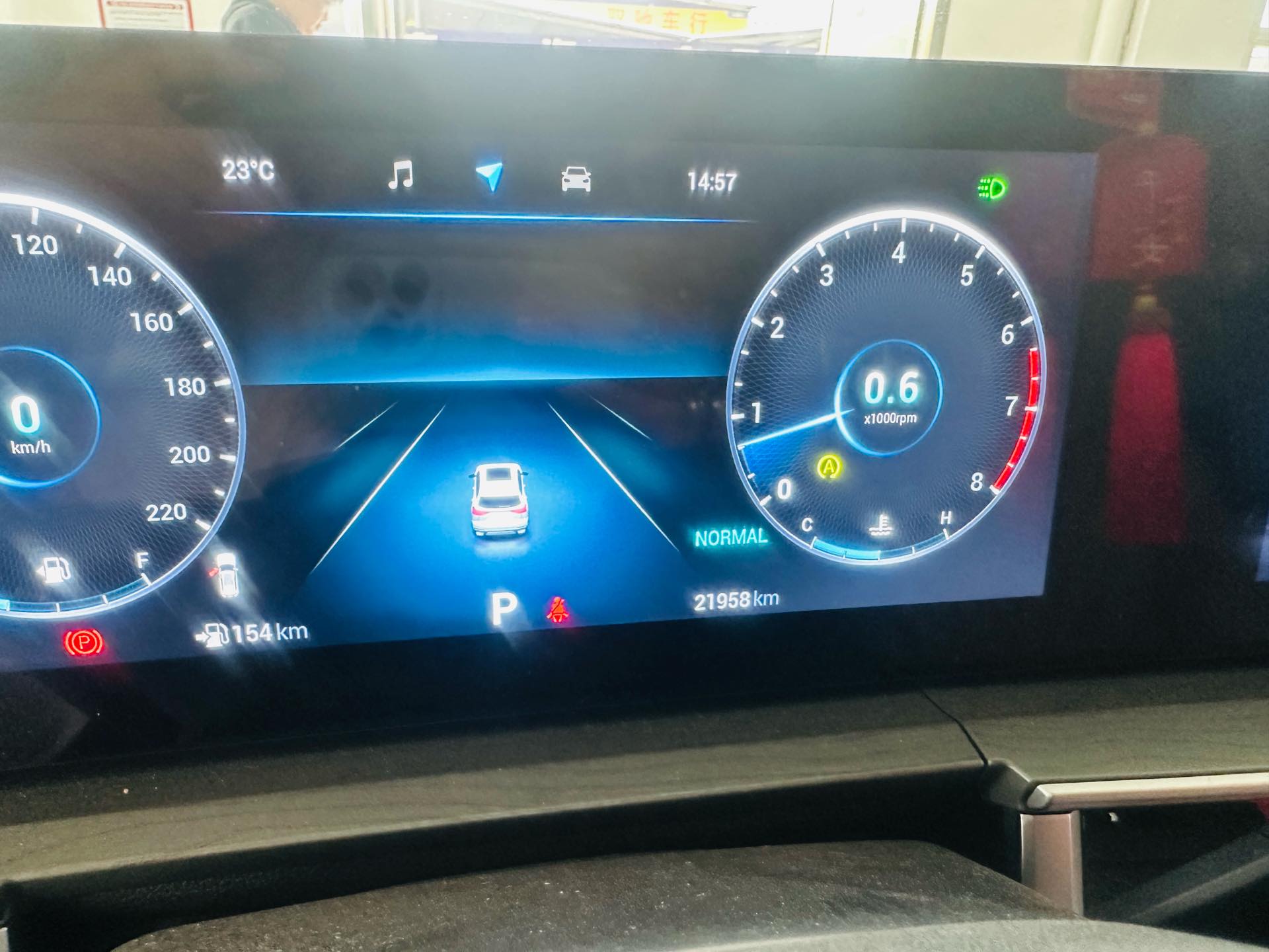 奇瑞 2022款 瑞虎8 PRO 1.6T 290T 两驱深空版5座