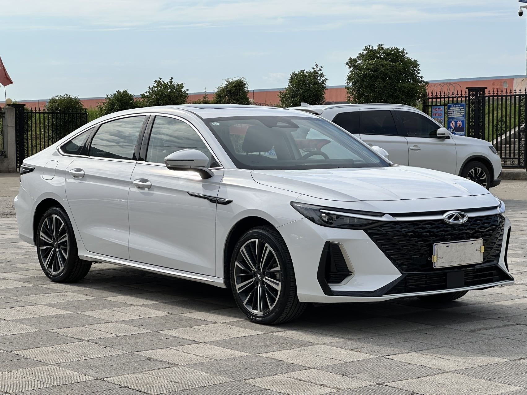 Chery 2024 Arrizo 8 1.6T Rui