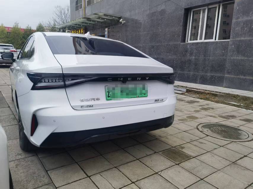 Chery 2024 Fengyun A8 1.5T 127 Yufeng Edition