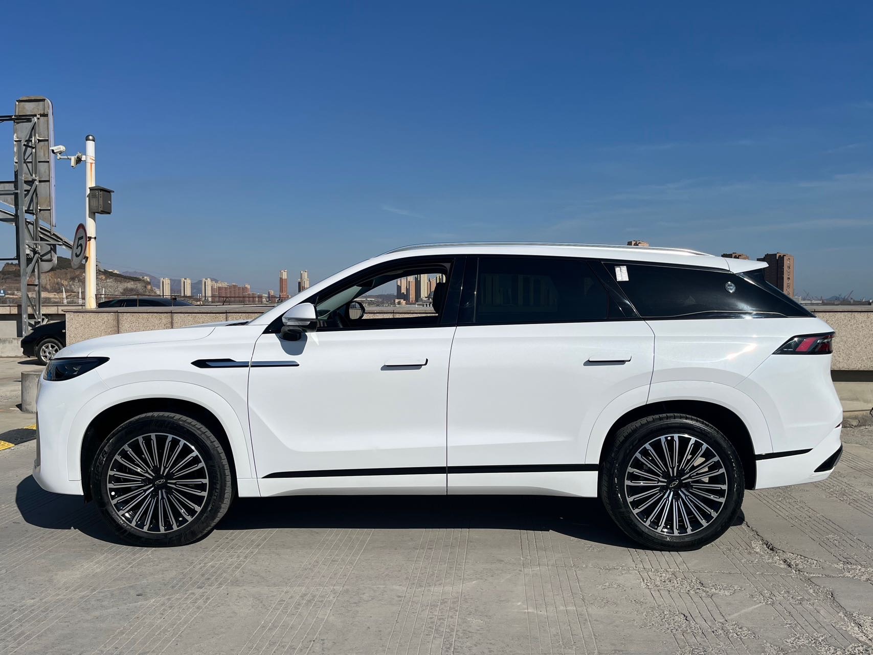 Chery 2025 Tiggo 9 2.0T 2WD Comfort 5-Seater