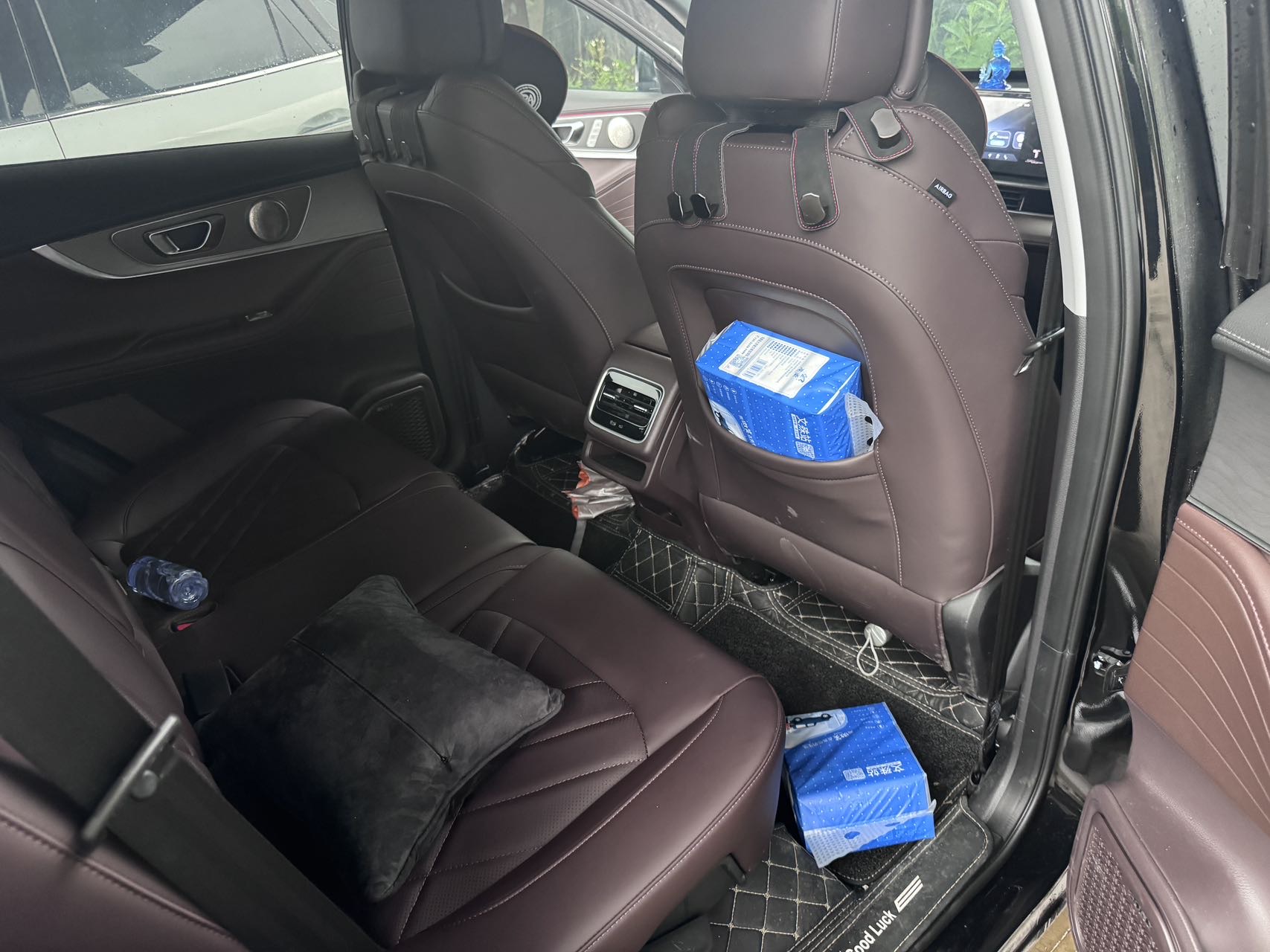 Chery 2024 Tiggo 8 PRO 1.6T 290T Champion Edition 2WD Peak Edition 7-Seater