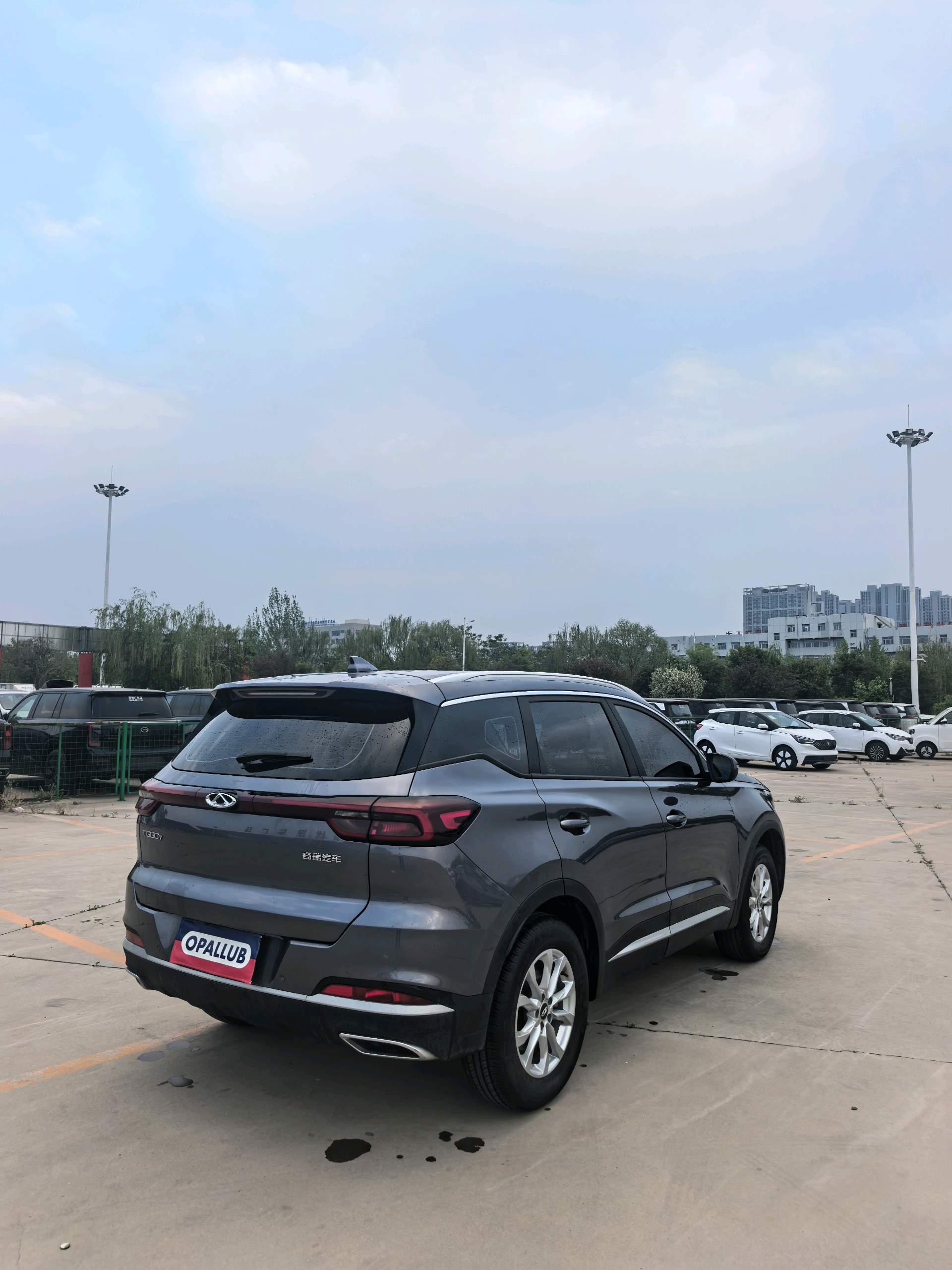 奇瑞 2024款 瑞虎7 1.5T 无级 豪华版