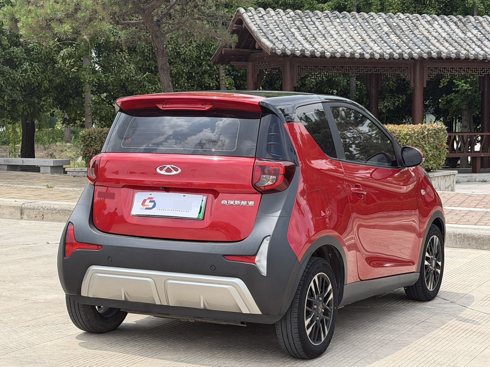 奇瑞 2022款 eQ1 甜粉款 半糖版 磷酸铁锂 30kW 301km(改款)
