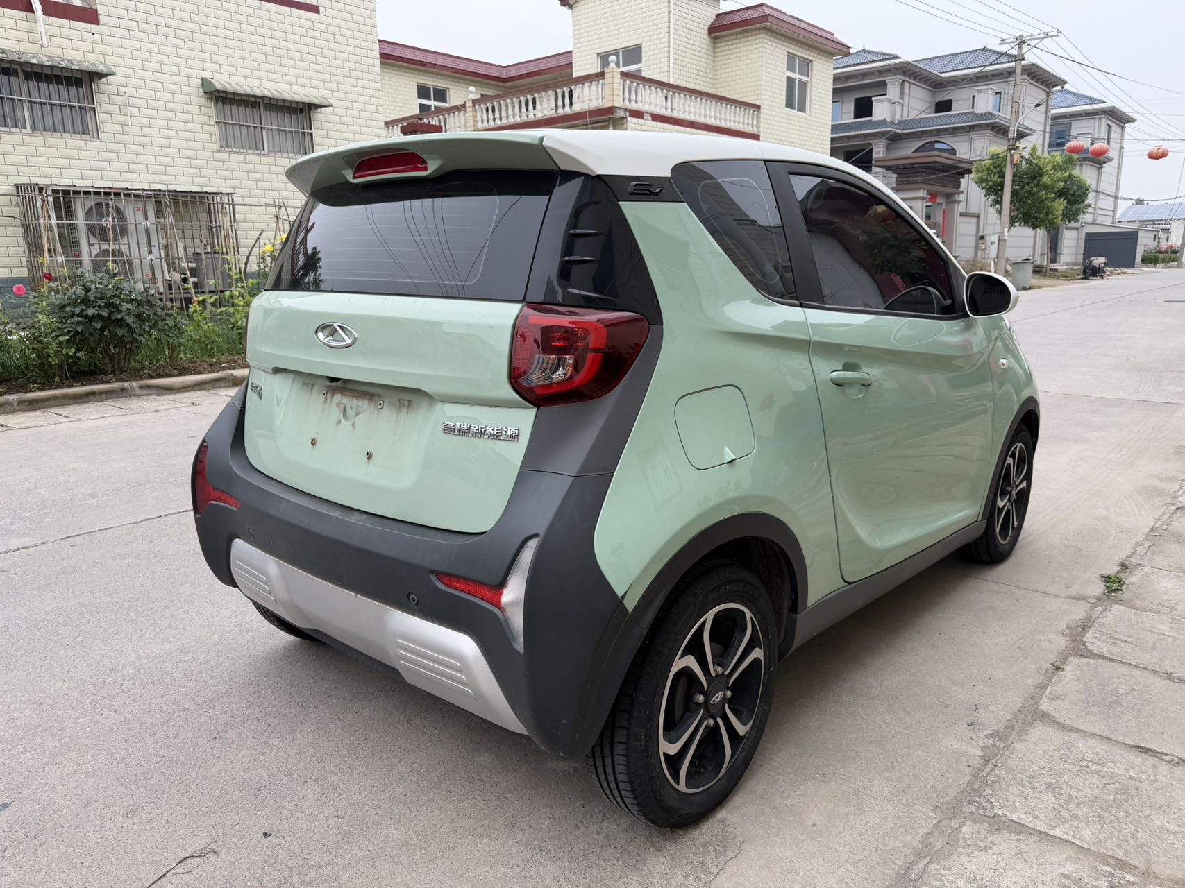 奇瑞 2021款 eQ1 15万蚁粉款 蚁炫版 三元锂