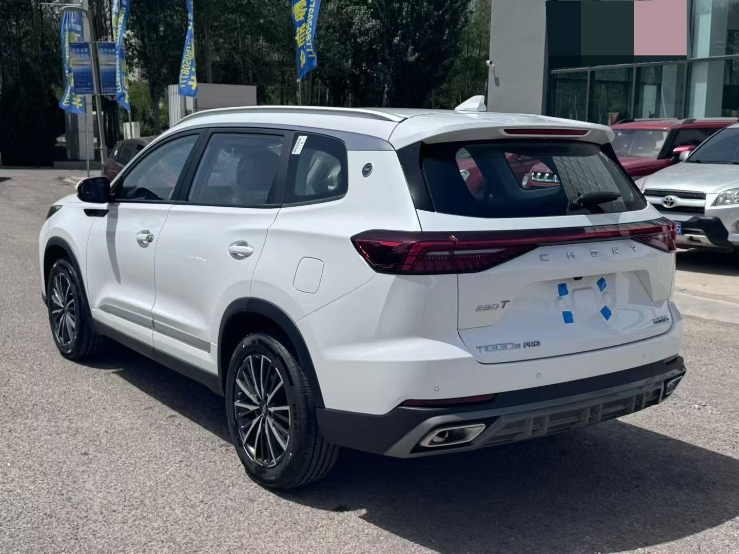 Chery 2025 Tiggo 8 PRO 1.6T 290T 2WD Luxury Edition