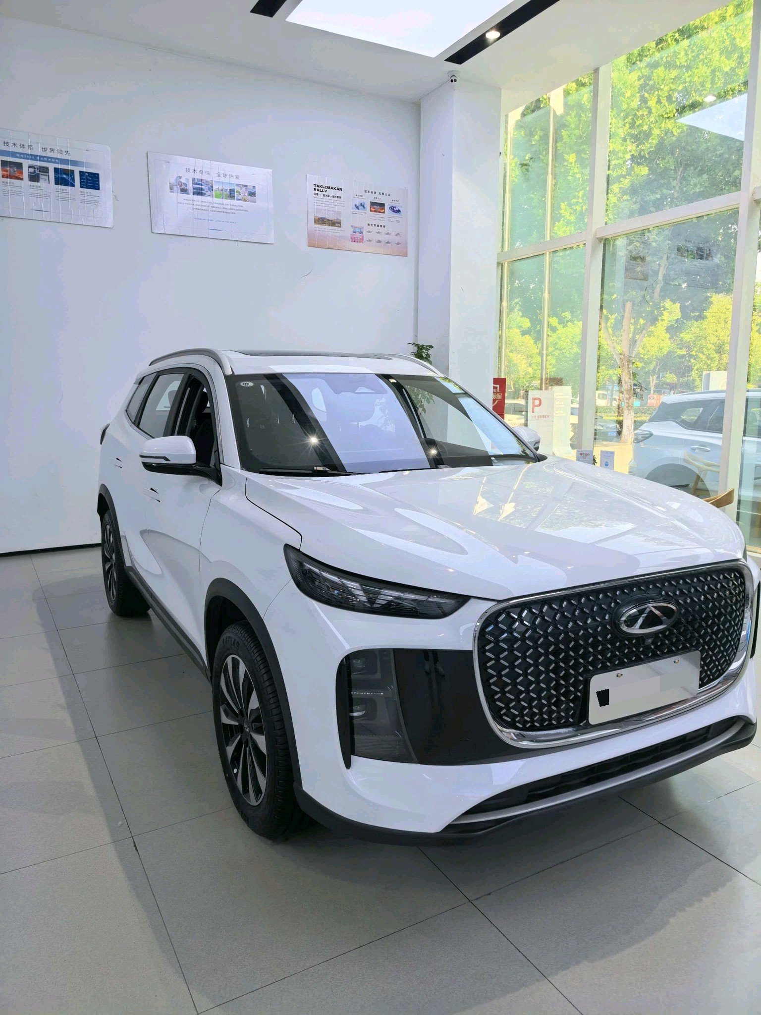 Chery 2025 Tiggo 8 PLUS 1.6TGDI 290TGDI Luxury