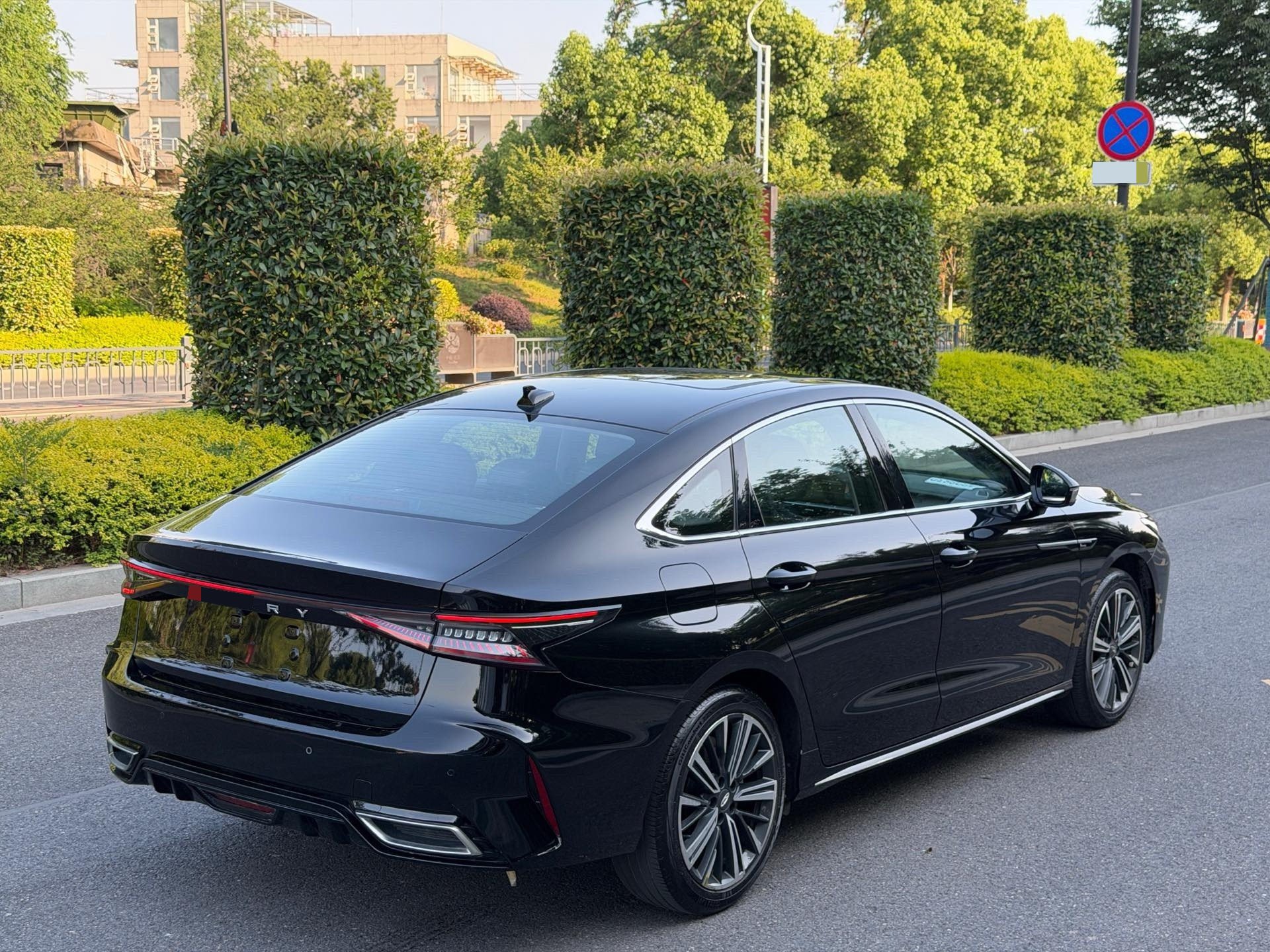 Chery 2022 Arrizo 8 1.6T Yi