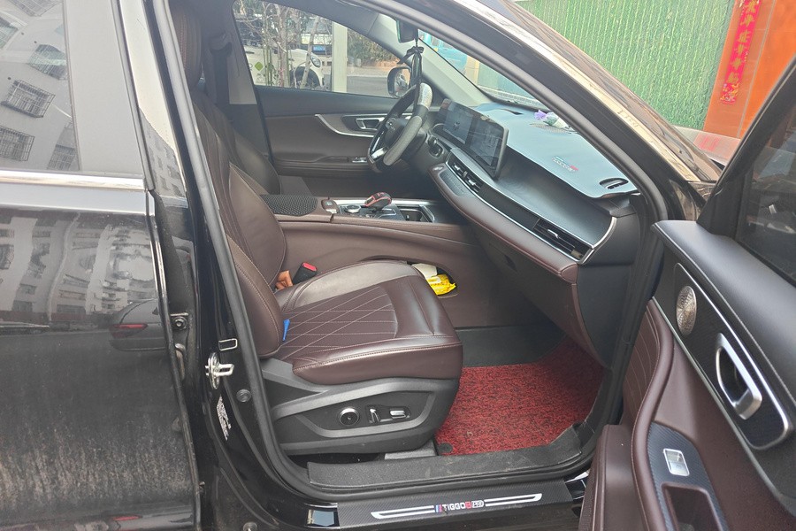 Chery 2024 Tiggo 8 PRO 2.0T 390T Champion Edition 2WD Peak 7-Seater