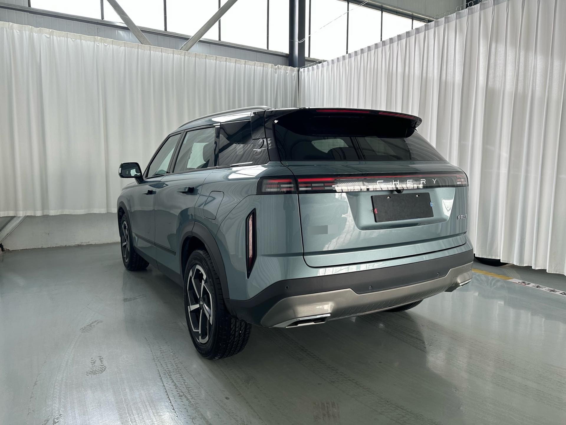 奇瑞 2023款 探索06 1.6T 都市版 两驱豪华