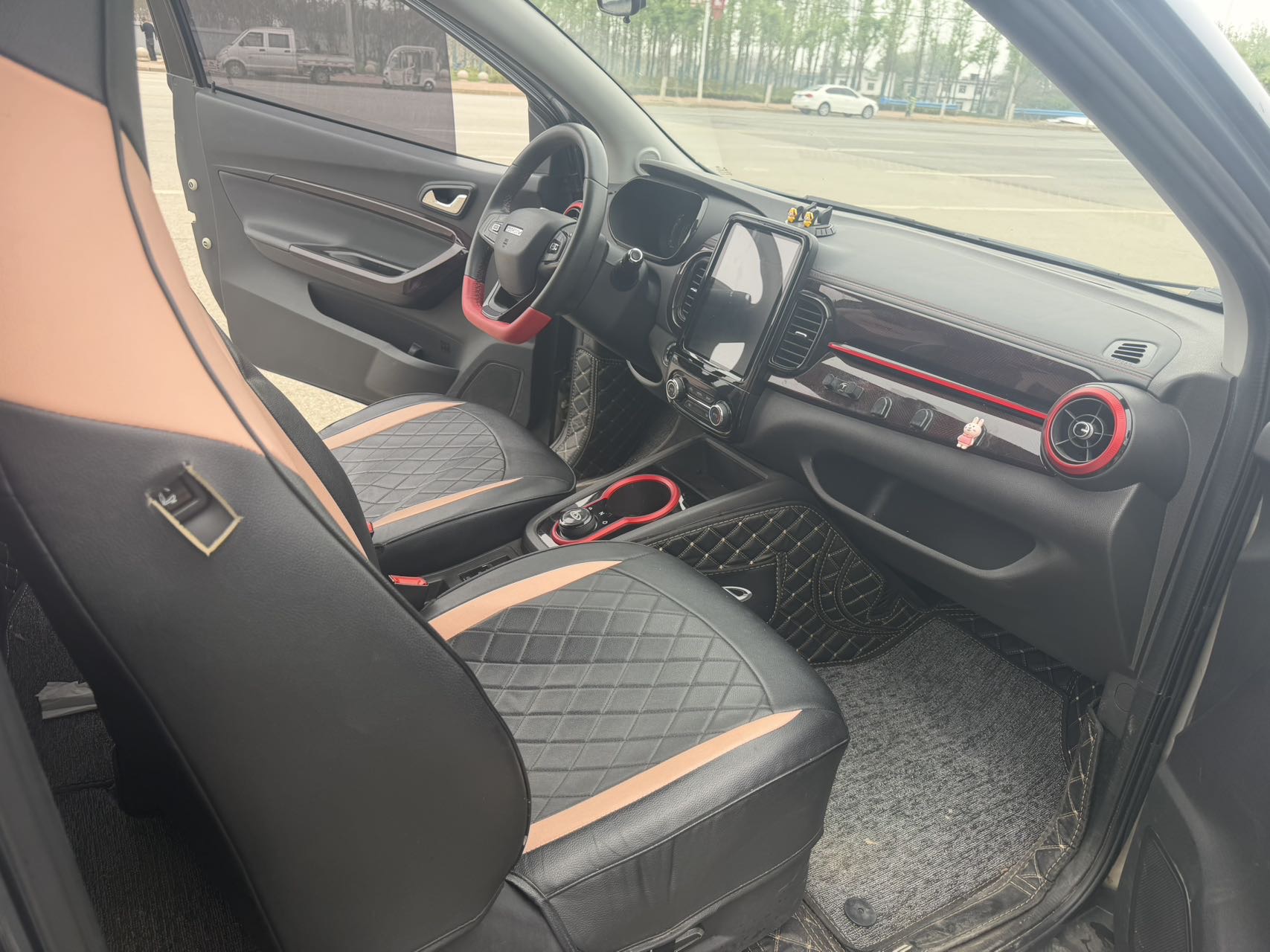 Chery 2022 eQ1 Sweet Pink Half Sugar Edition Ternary Lithium 30kW 301km