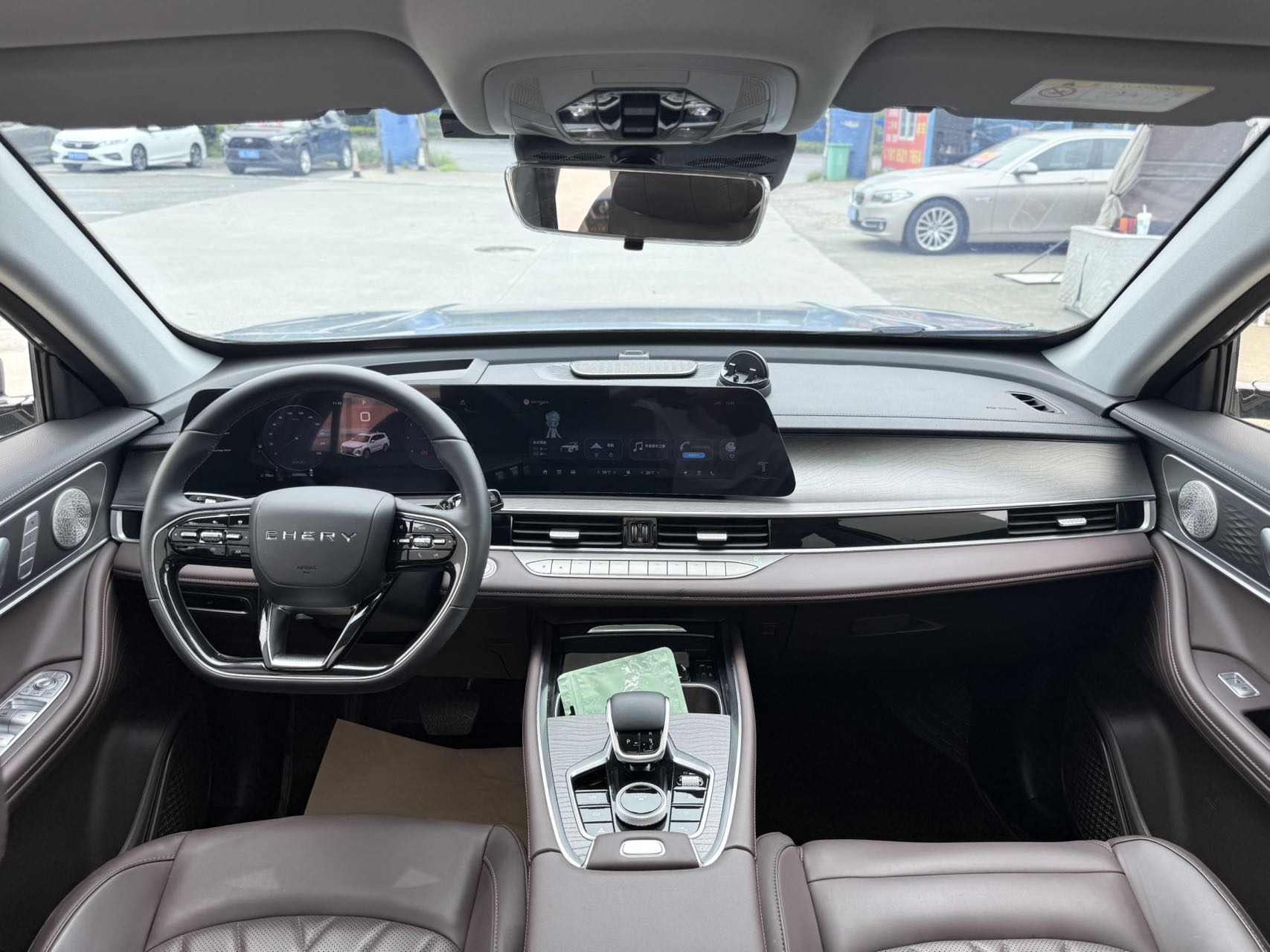 奇瑞 2025款 瑞虎8 PRO 1.6T 290T 两驱豪华+