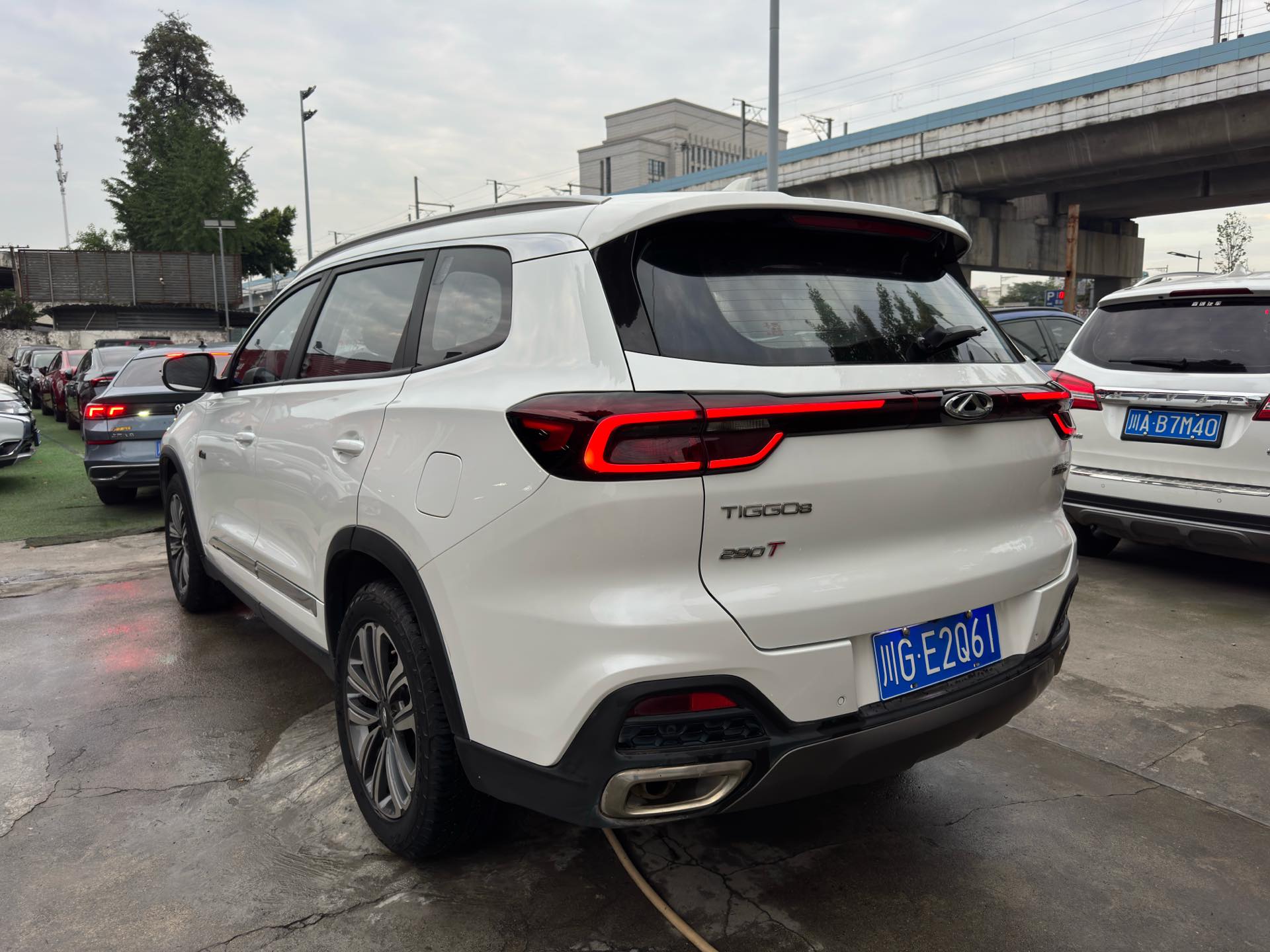 奇瑞 2019款 瑞虎8 1.6TGDI 290TGDI 精英型