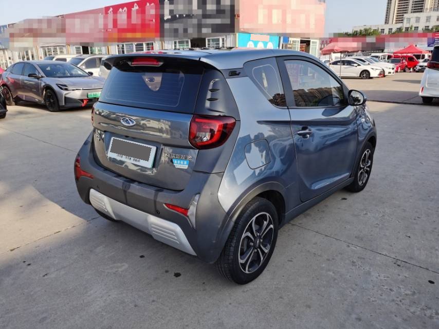 奇瑞 2021款 eQ1 15万蚁粉款 新蚁酷版 磷酸铁锂(改款)